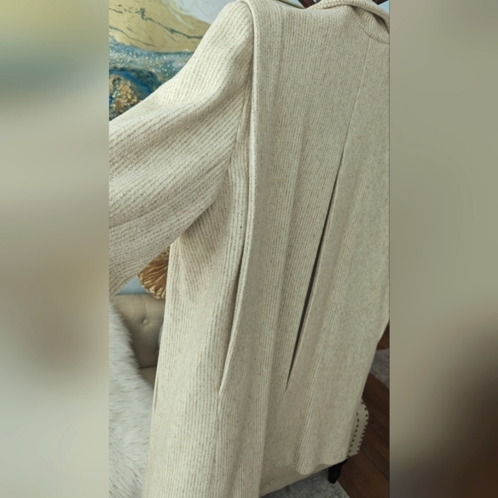 Vintage Ms. Freddi Wool Long Winter Coat . - Picture 14 of 16